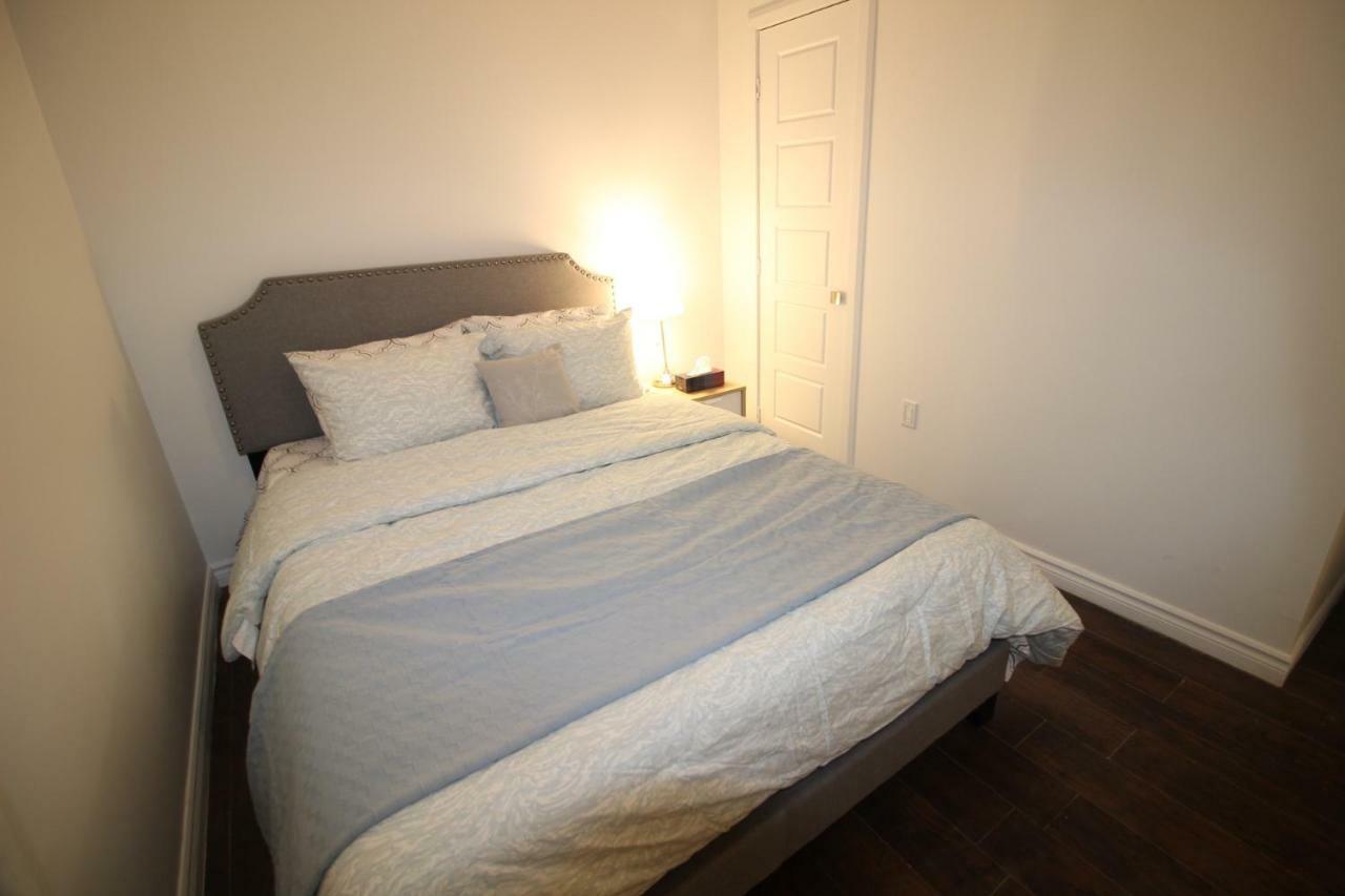 Newly Renovated Apartment In Montreal Luaran gambar